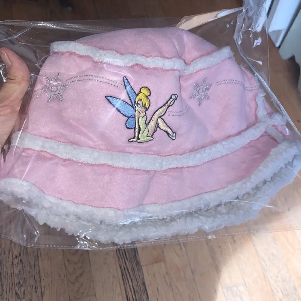 Tinkerbelle🧚‍♂️🧚‍♀️ Vegan Suede Look 👀 Foeece Bucket Hat 👒 Sanitized Sealed
